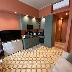  Apartment Richard's - 22 Marzo Italy
